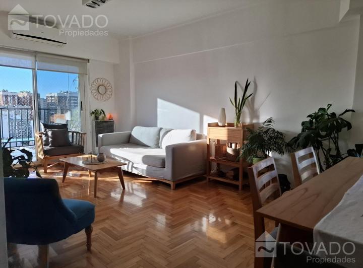 Piso Alto! 4 Ambientes con Cochera en Villa Urquiza! 4