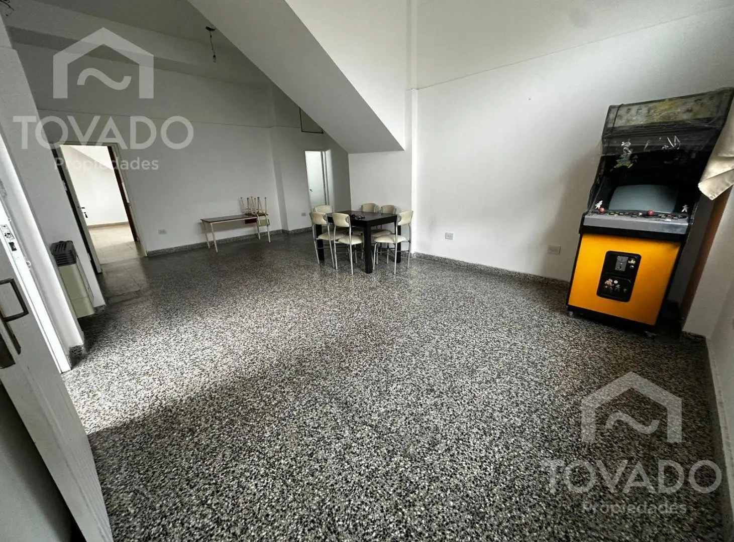 PH 4 Ambientes con Patio y Terraza propia en Parque Chas! 5
