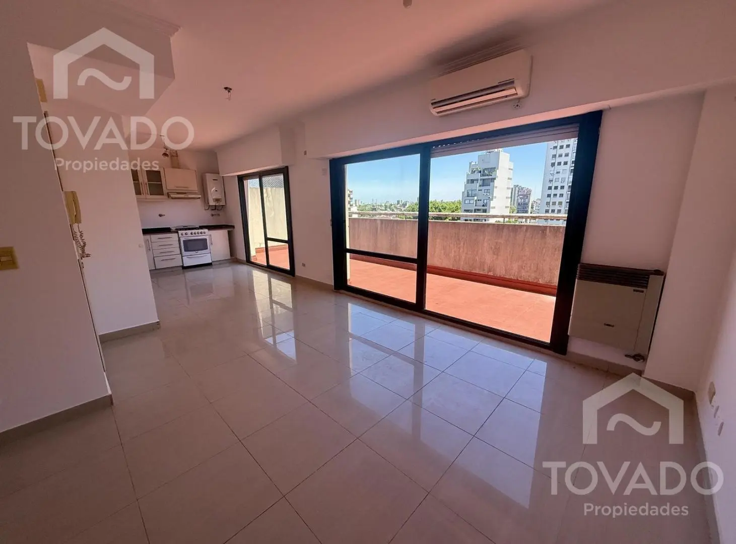 Monoambiente con terraza propia en Villa del Parque! Apto credito! 2
