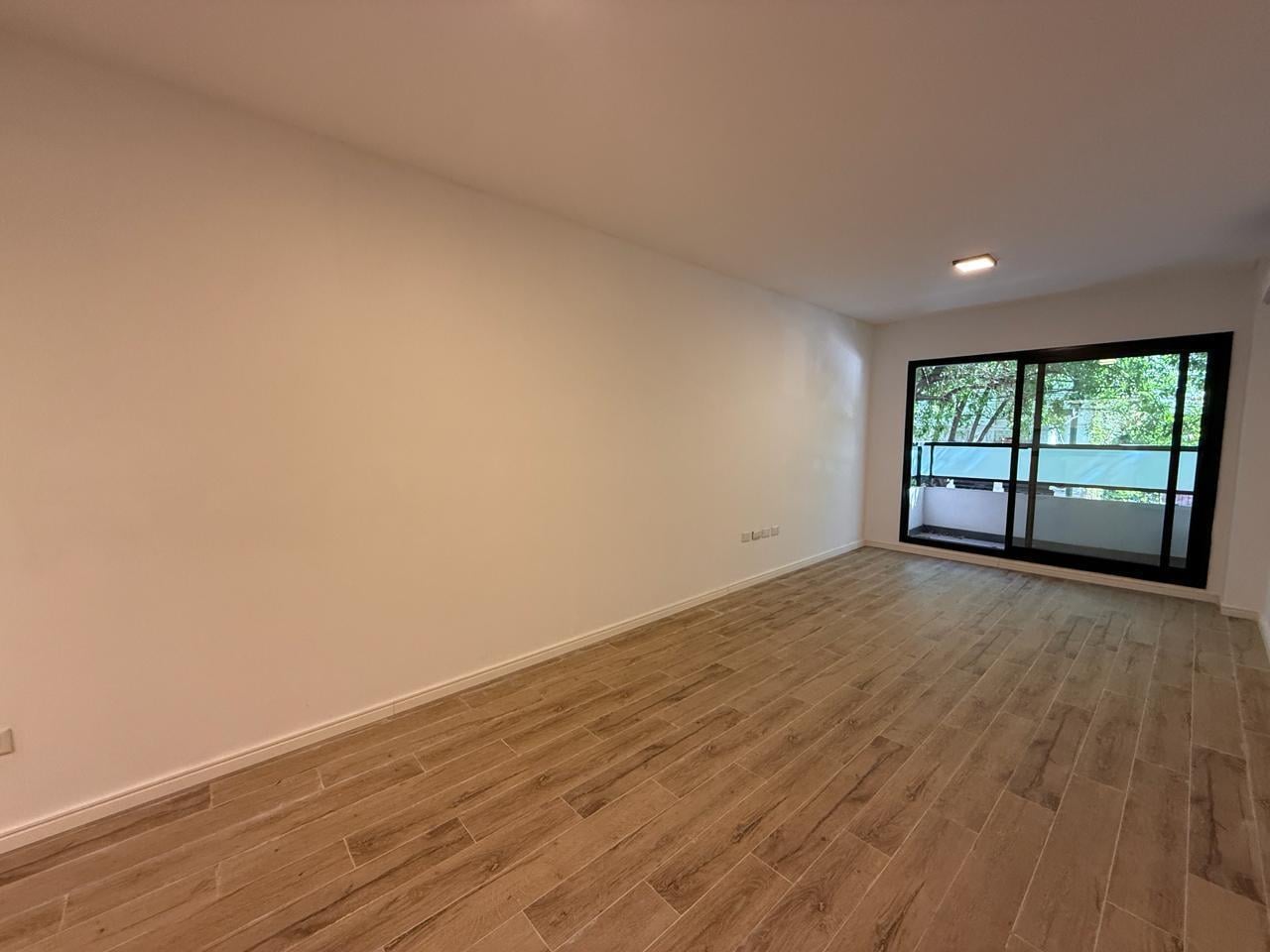 A ESTRENAR! Monoambiente con balcon al frente en Núñez!