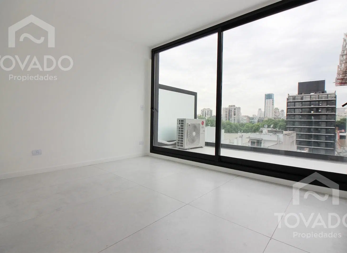 2 Ambientes con terraza en Edificio de Categoría Full Amenities! 4