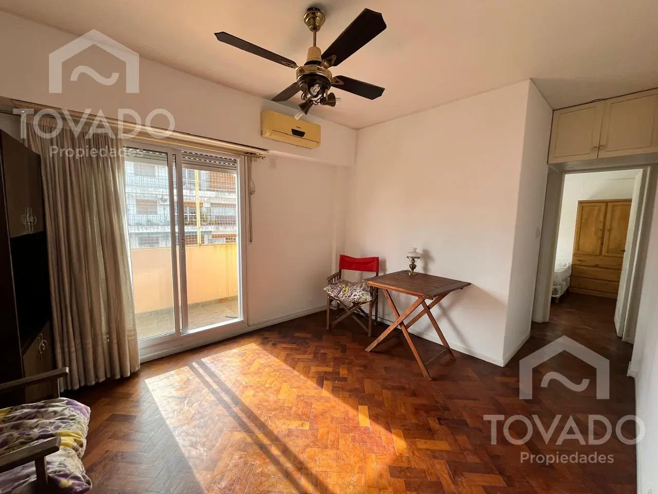 Luminoso 2 ambientes con balcon en Colegiales 3
