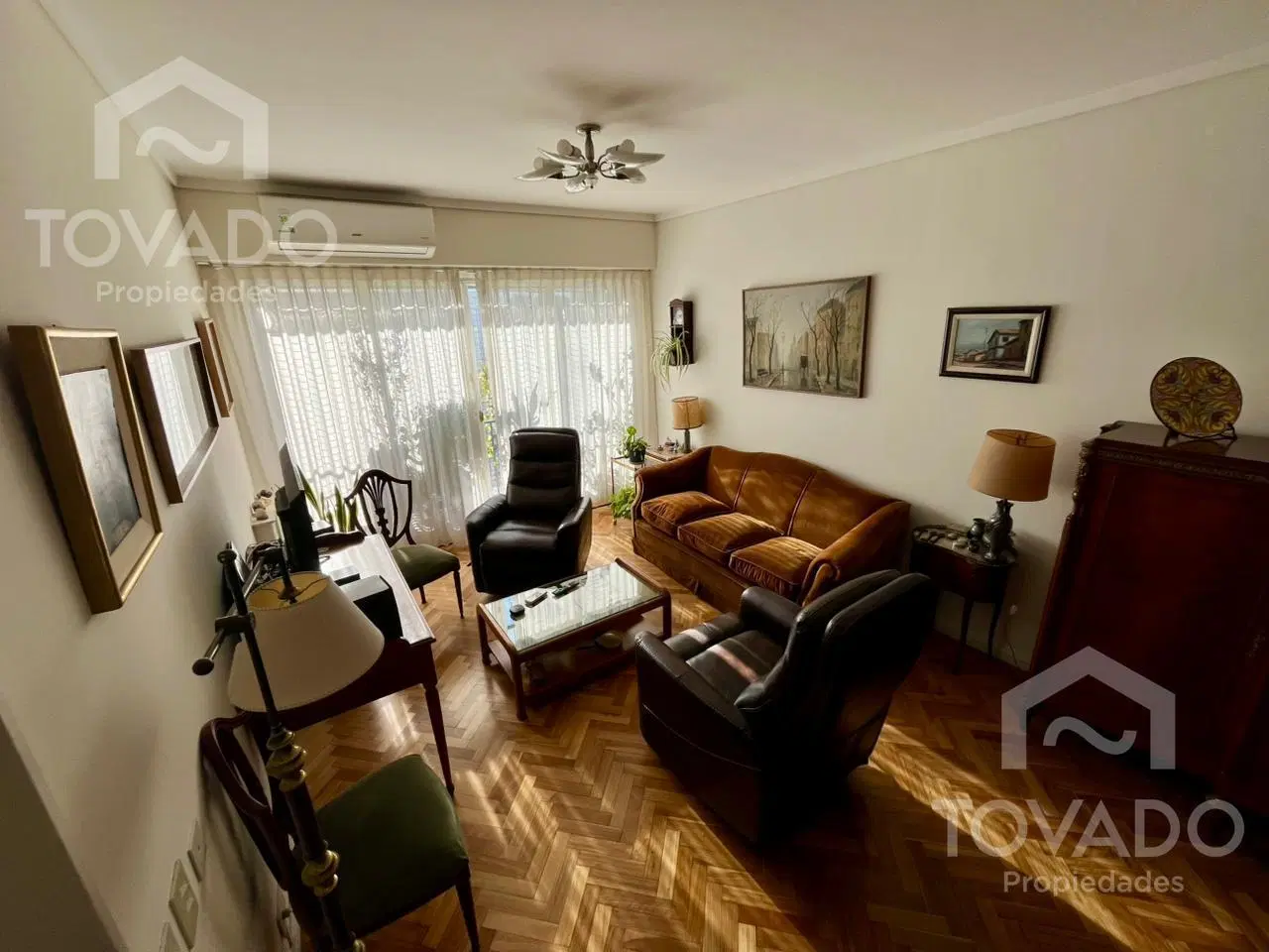 Piso Alto! 3 Ambientes con Cochera y Dependencia en Colegiales! 2