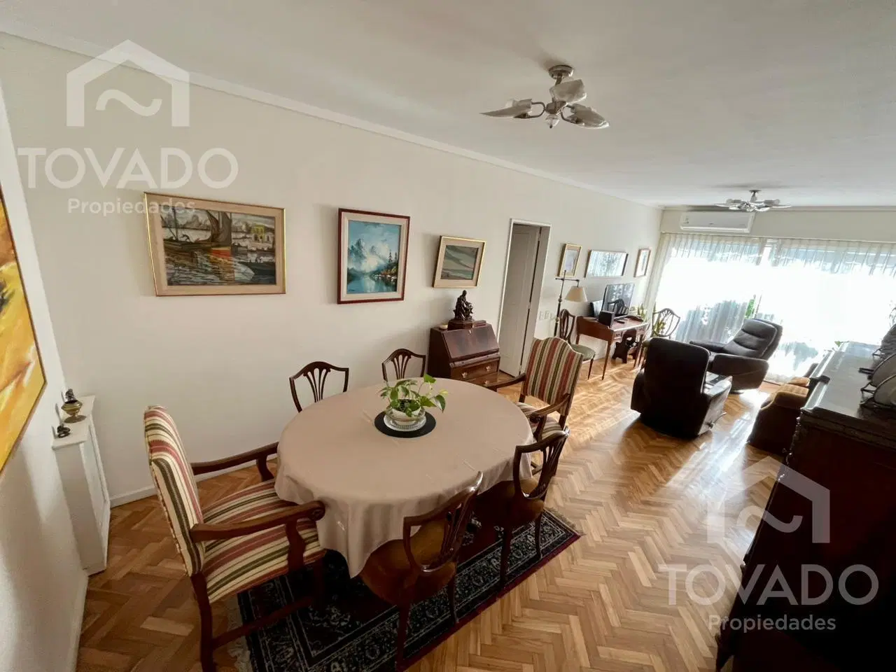 Piso Alto! 3 Ambientes con Cochera y Dependencia en Colegiales! 4