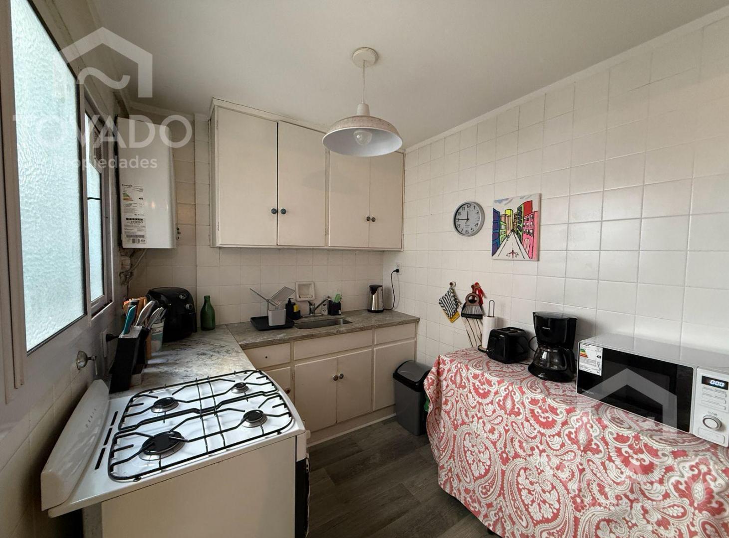 Foto de 4 Ambientes en Colegiales! Semipiso con Palier Privado!, imagen 3