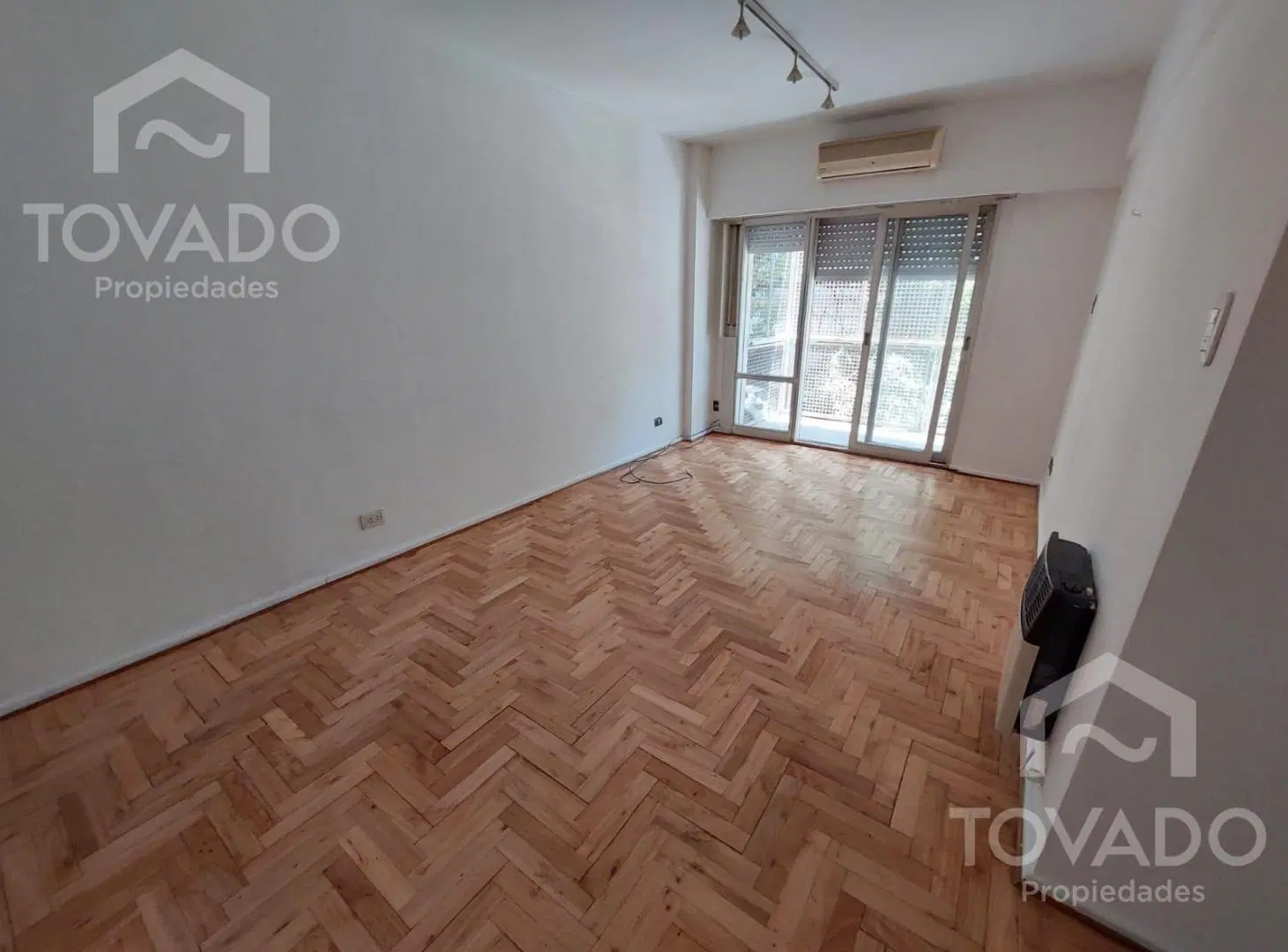 3 Ambientes con cochera en Villa Crespo! Apto credito! 2