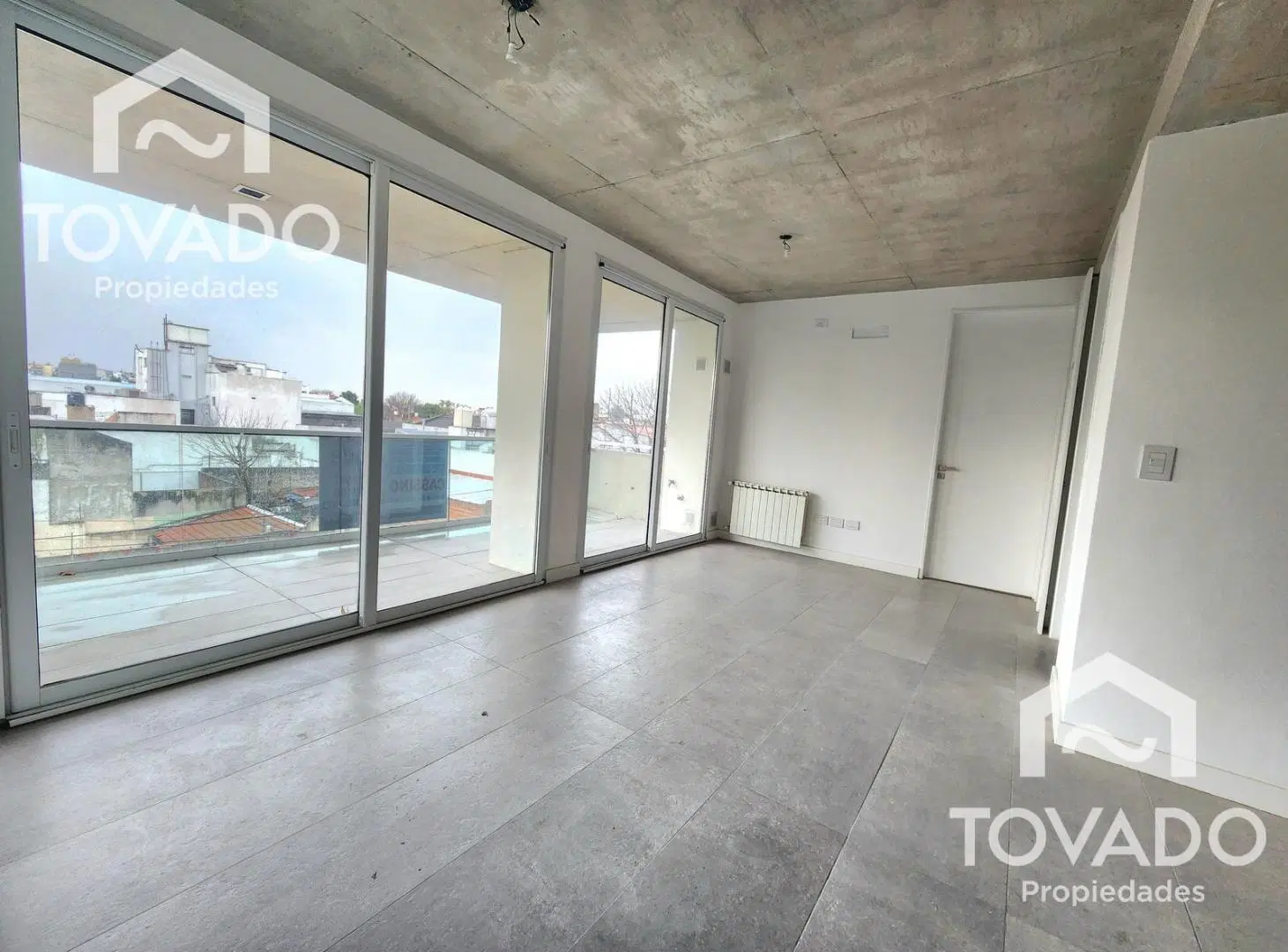 Devoto. 2 ambientes c/ opción 3 amb. Doble balcón. Amenities. A estrenar. 3