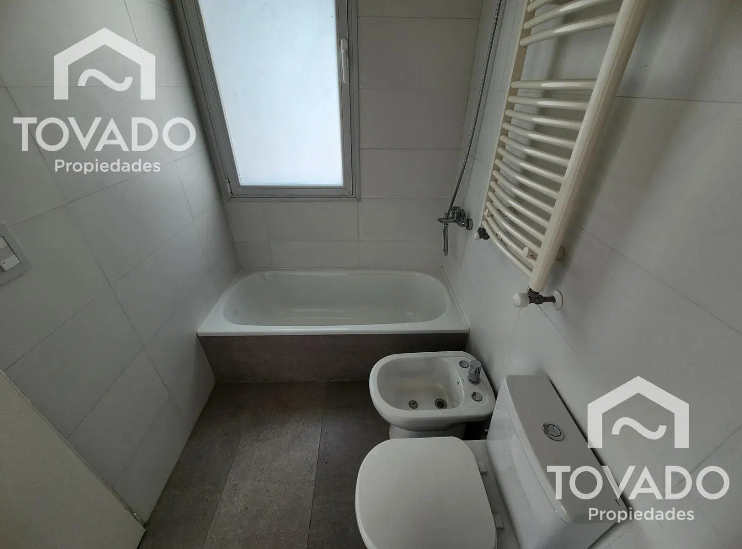 Hermoso 3 ambientes a estrenar en esquina lleno de sol. Edificio con amenities 4