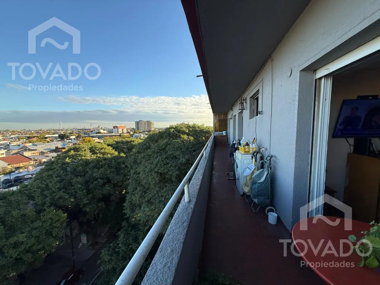 4 Ambientes con balcon corrido en Parque Chacabuco! 3