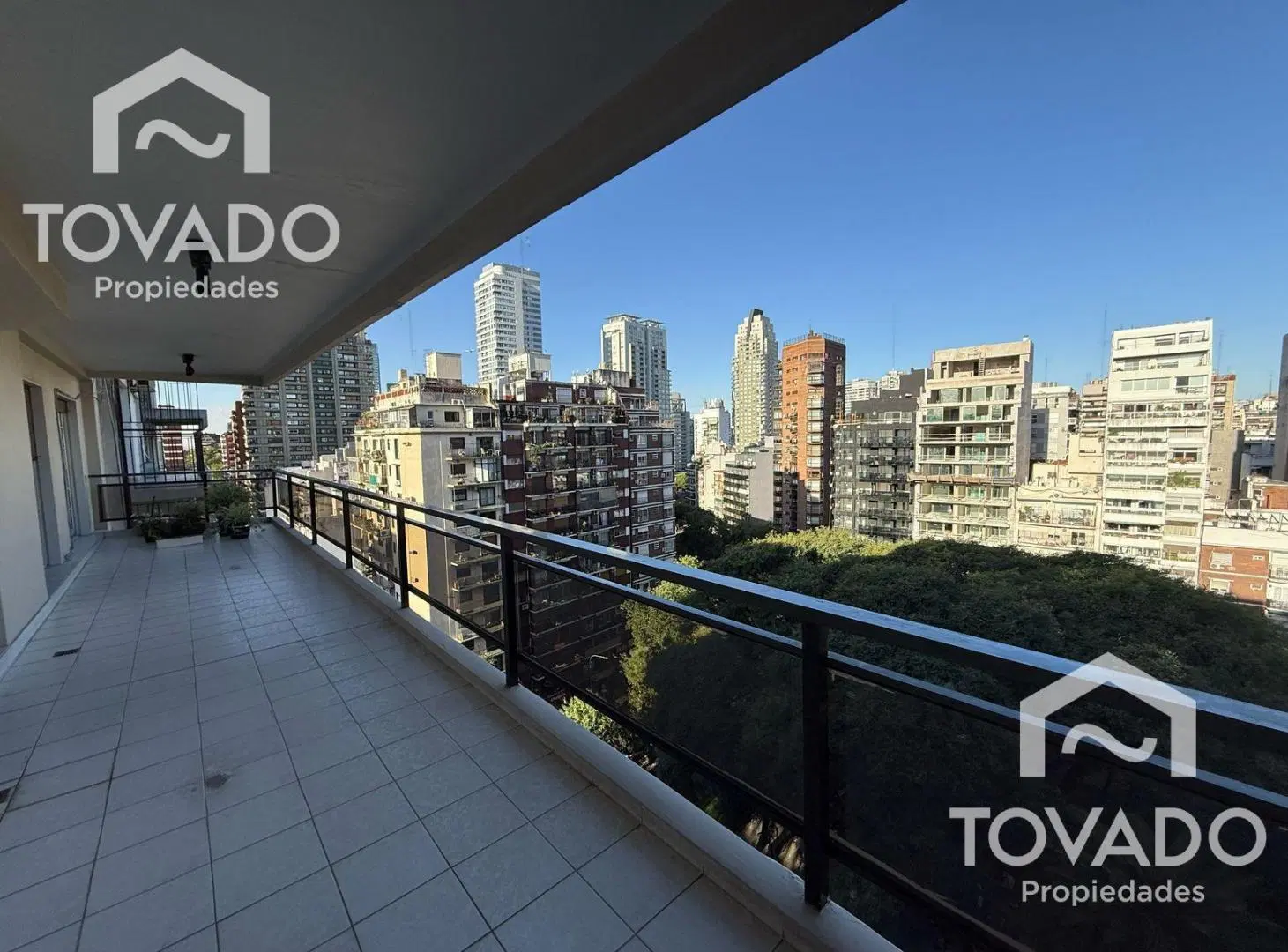 Piso 5 Ambientes en Edificio de Categoria con Doble Cochera en Palermo! 3