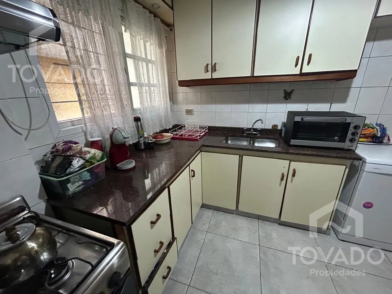 Casa 4 Ambientes con Terraza y Cochera en Caballito! 2