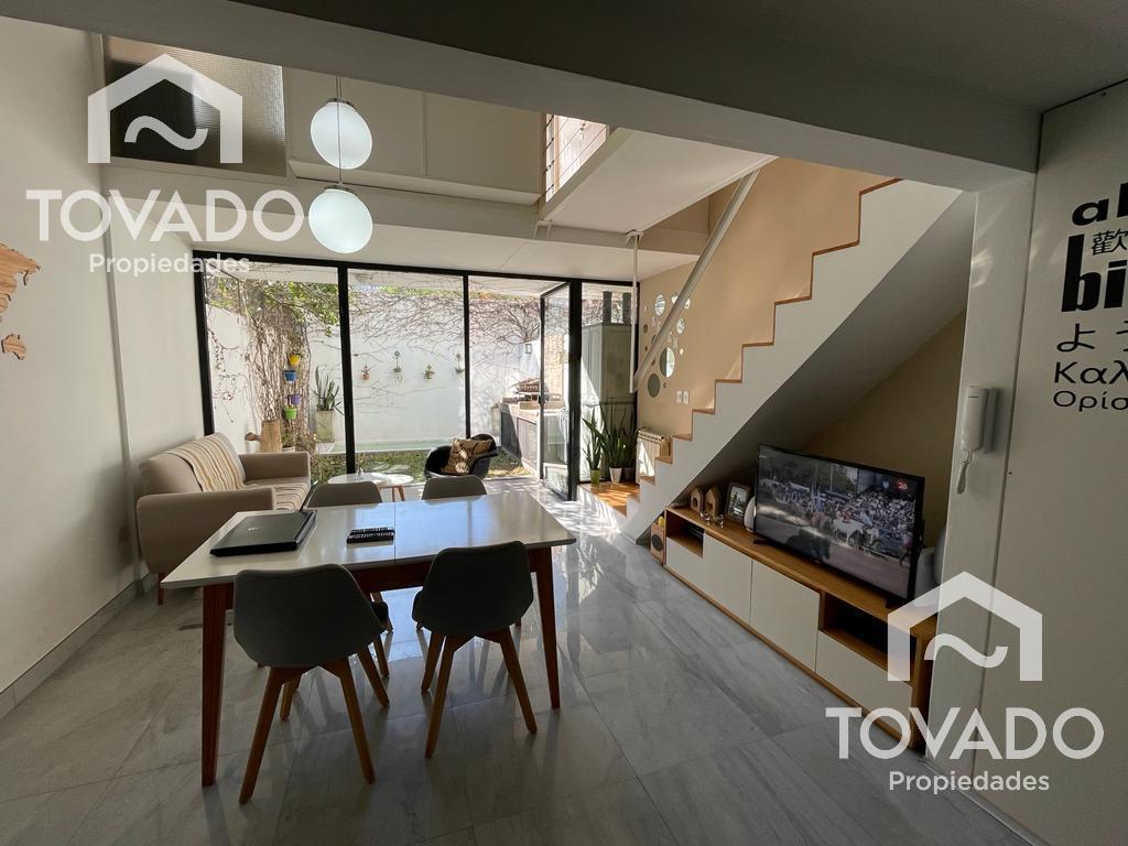 Foto de Duplex en Venta de 3 ambientes en Villa Urquiza con jardín y parrilla, imagen 1