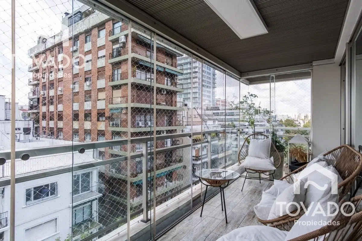 Quartier Libertador! 4 Ambientes con dependencia en piso alto! Cochera doble! 8