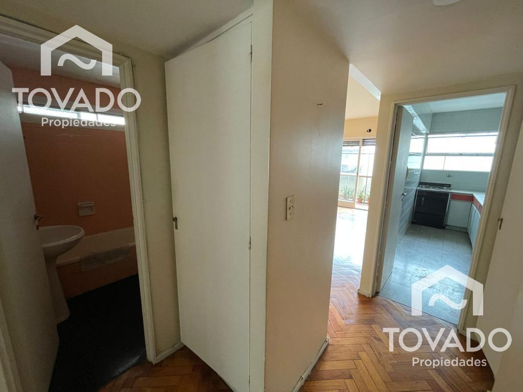 Foto de Alquiler en Belgrano! 2 ambientes con balcon al frente!, imagen 3