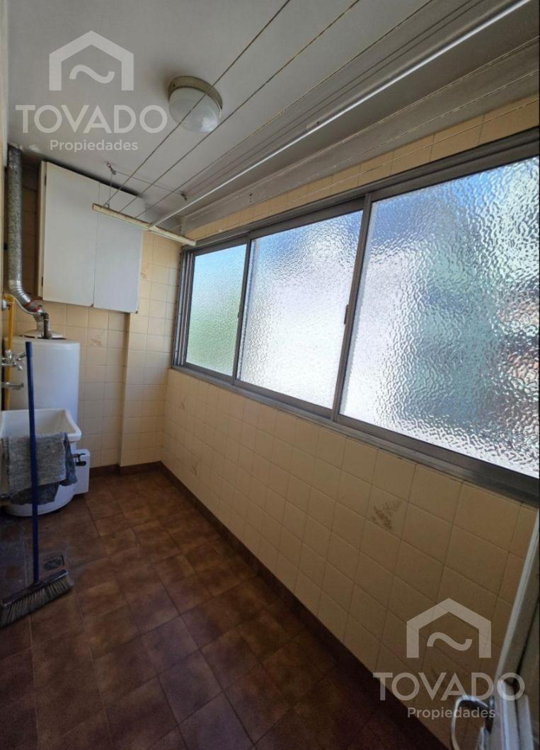 Foto de Luminoso 3 Ambientes con Balcon, Baulera y Cochera en Saavedra!, imagen 2