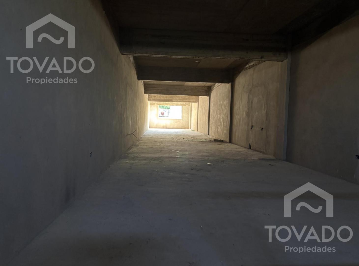 Foto de GRAN OPORTUNIDAD GALPÓN O DEPÓSITO EN FLORES COMERCIAL, imagen 4