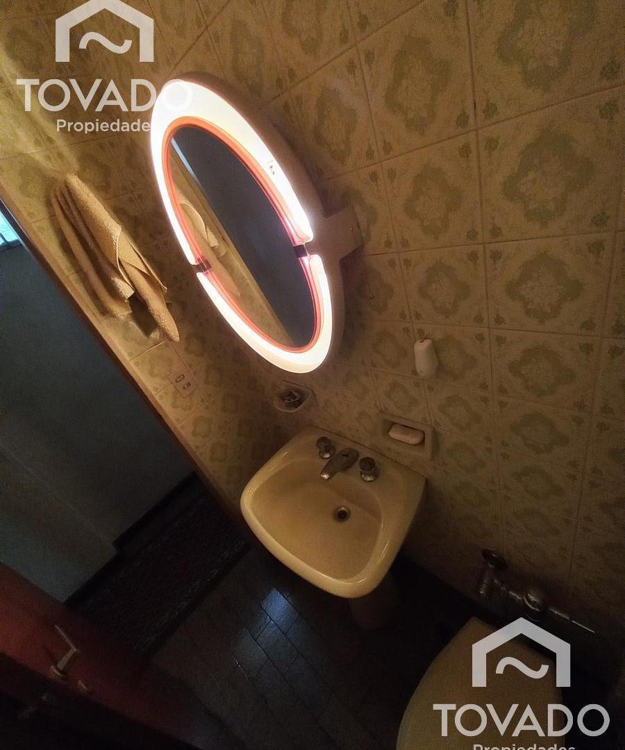 Foto de Piso de categoria, ideal para refaccionar! 5 Ambientes con Cochera en, imagen 3