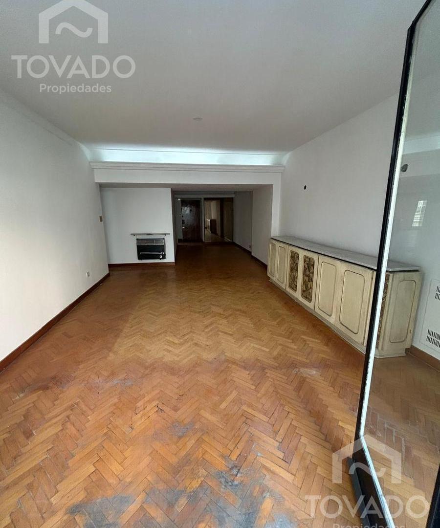 Foto de 4 ambientes con dependencia y cochera en Villa Crespo, imagen 1