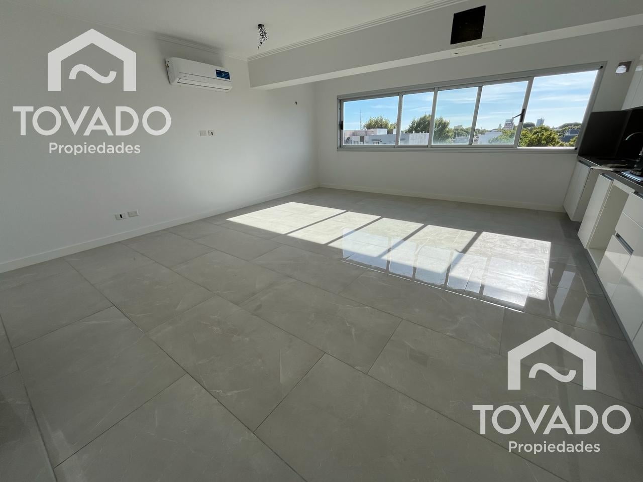 Foto de 4 Ambientes con Cochera y Terraza propia en Villa Urquiza!, imagen 2