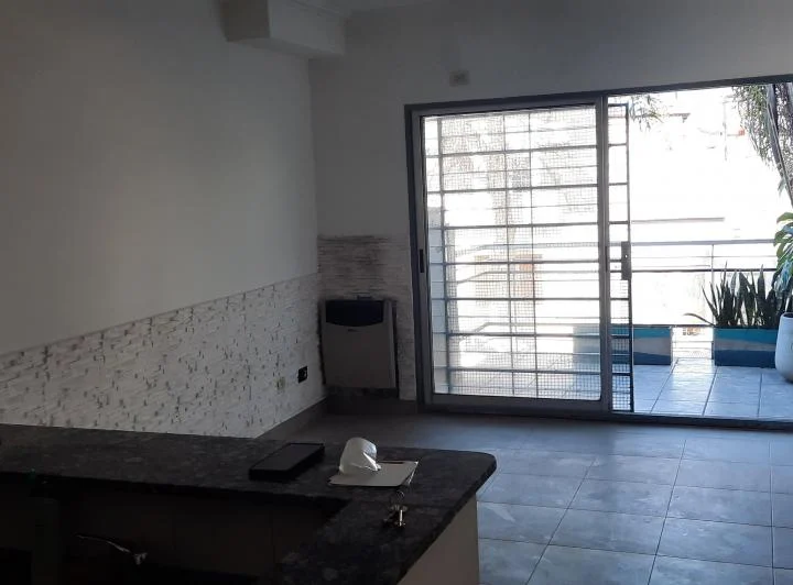 PH moderno c terraza propia sin expensas al frente todo luz 4