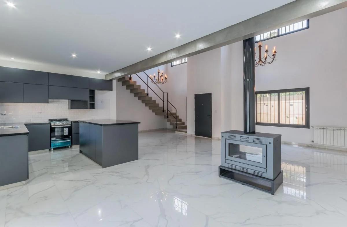 En Venta | Apta Credito | Oportunidad - Hermosa Propiedad a Estrenar en Moreno Sur con 3 Dorm. 1