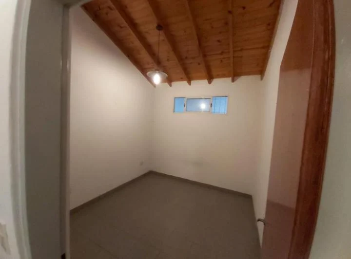 En Alquiler! ULTIMO Departamento Disponible en Complejo en Moreno Lado Norte | Sobre calle Alsina e/ 5