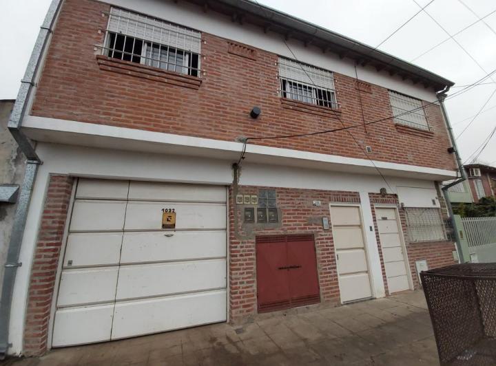 En Alquiler! ULTIMO Departamento Disponible en Complejo en Moreno Lado Norte | Sobre calle Alsina e/ 3