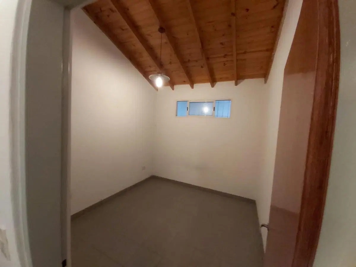 En Alquiler! ULTIMO Departamento Disponible en Complejo en Moreno Lado Norte | Sobre calle Alsina e/ 5