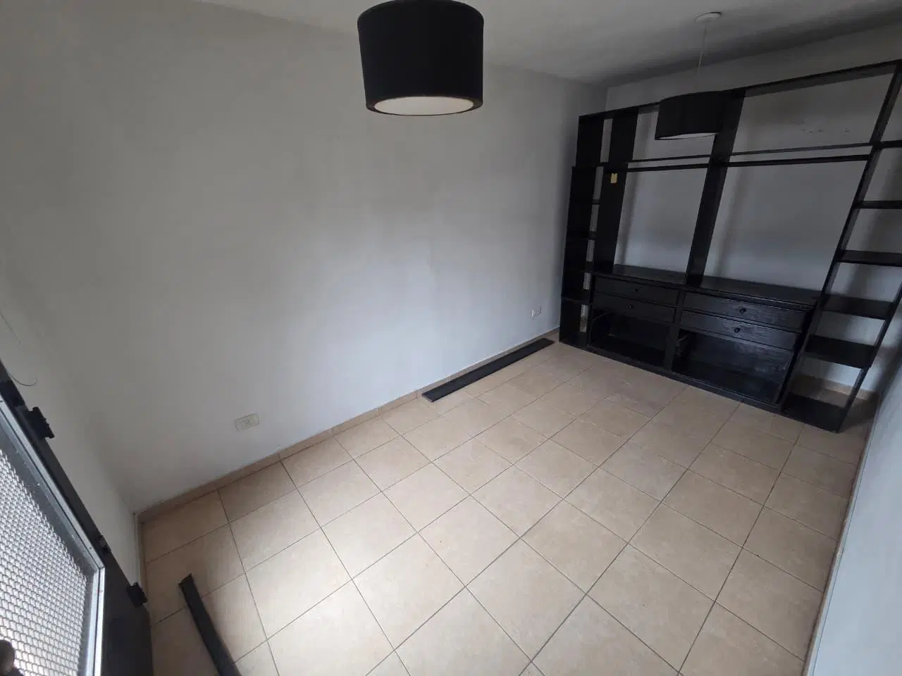 En Alquiler | Hermoso Departamento 2 Ambientes con Balcon en Moreno Centro Lado Norte - Colectivos a 2
