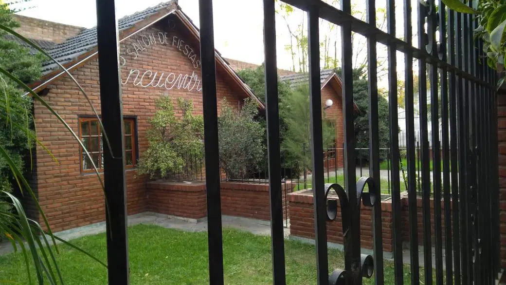 Importante Propiedad en Alquiler para Destino Comercial en Moreno Centro - 6 Baños - Oficinas - Play 4