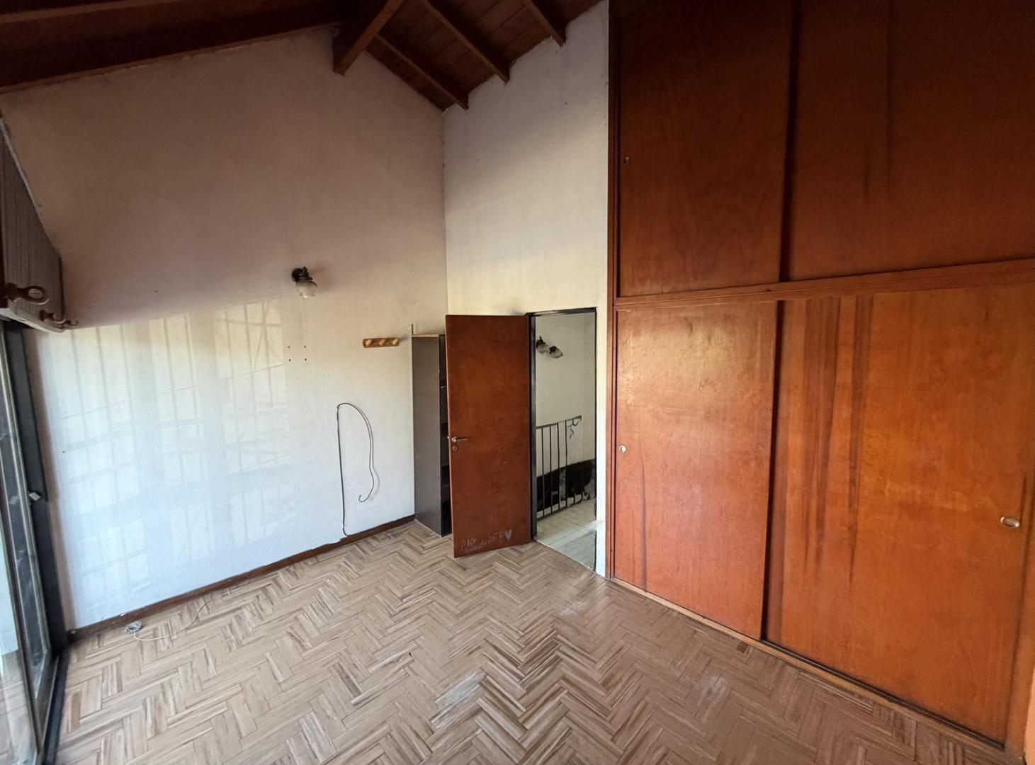 Foto de En Venta | Importante Duplex con 2 Dormitorios, Entrada de Autos y, imagen 5