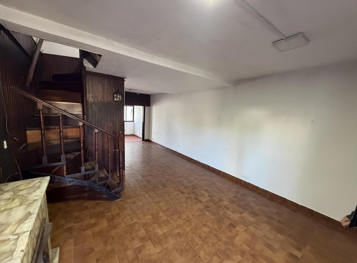 Foto de En Venta | Importante Duplex con 2 Dormitorios, Entrada de Autos y, imagen 1