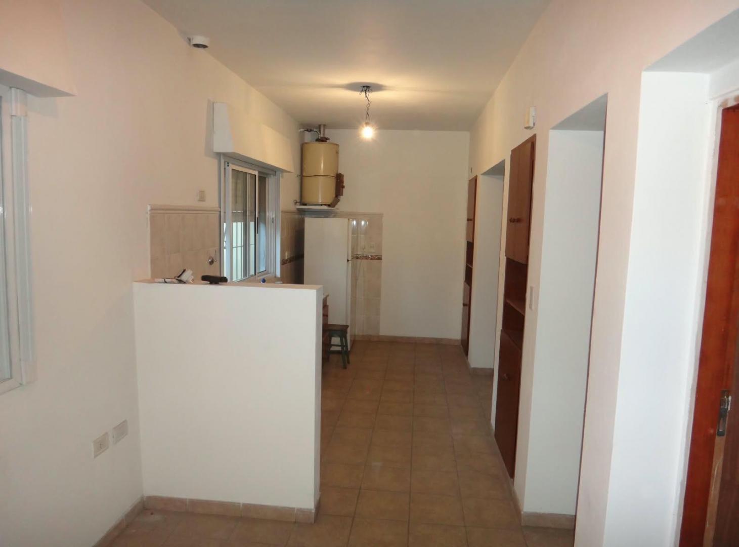 Foto de n Alquiler | Hermosa Casa en Alquiler con 1 Dormitorio y Parque en, imagen 3