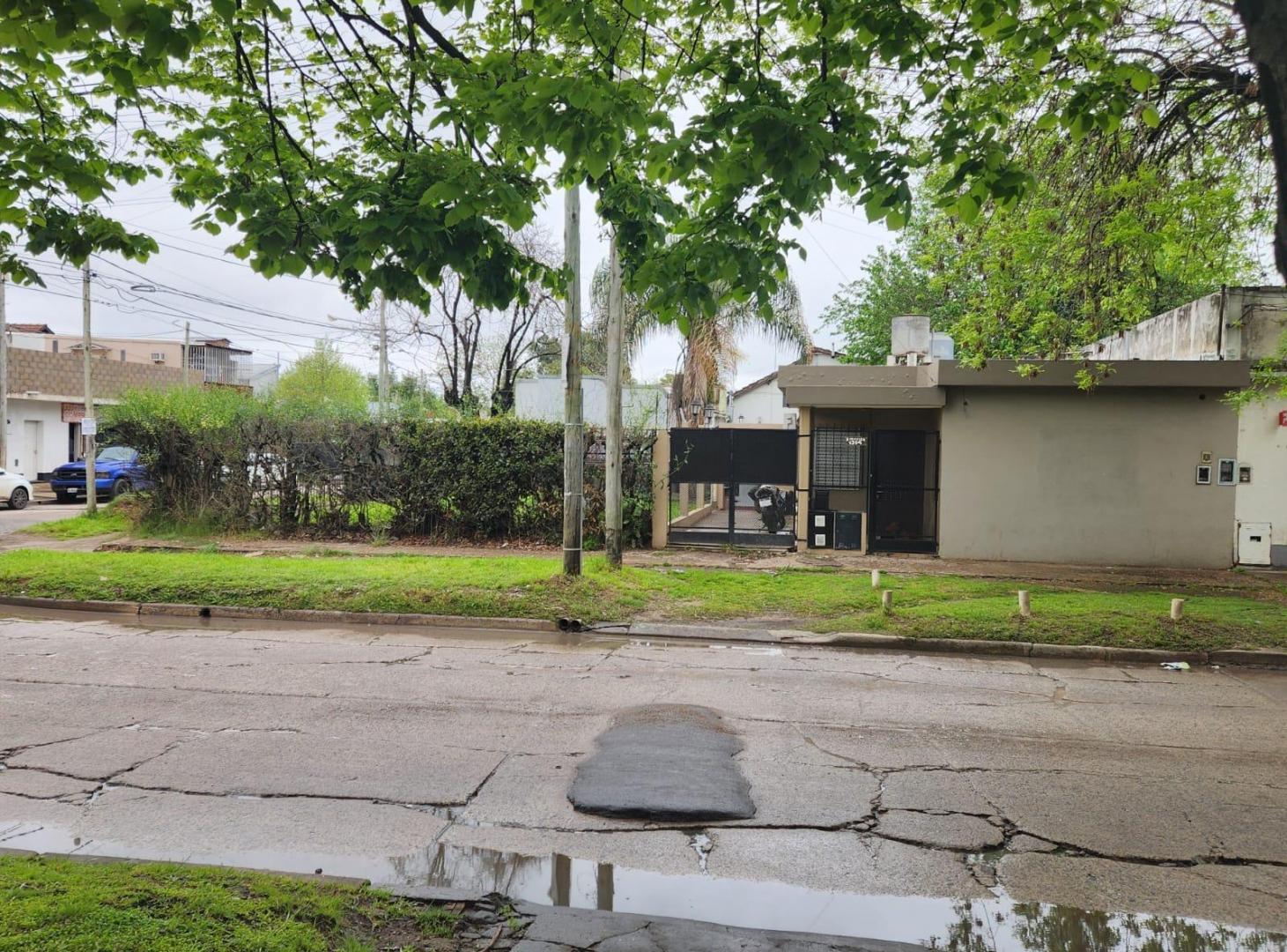 Foto de n Alquiler | Hermosa Casa en Alquiler con 1 Dormitorio y Parque en, imagen 2