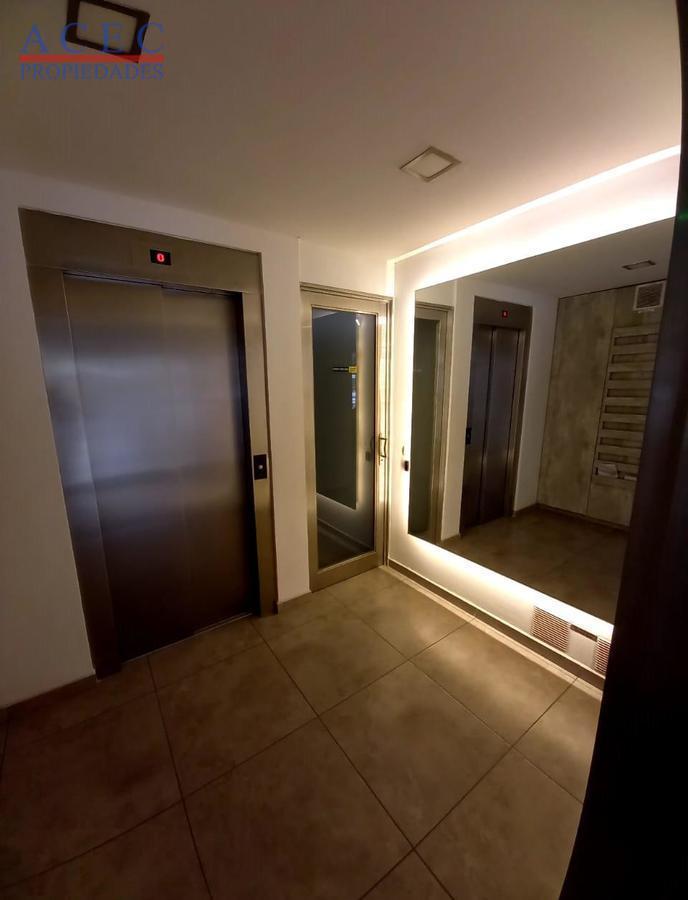 Venta - Oficina/Consultorio - Abasto