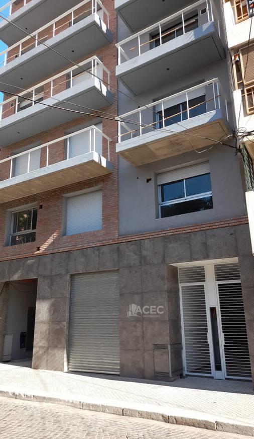 Venta - Cochera - B° Martin