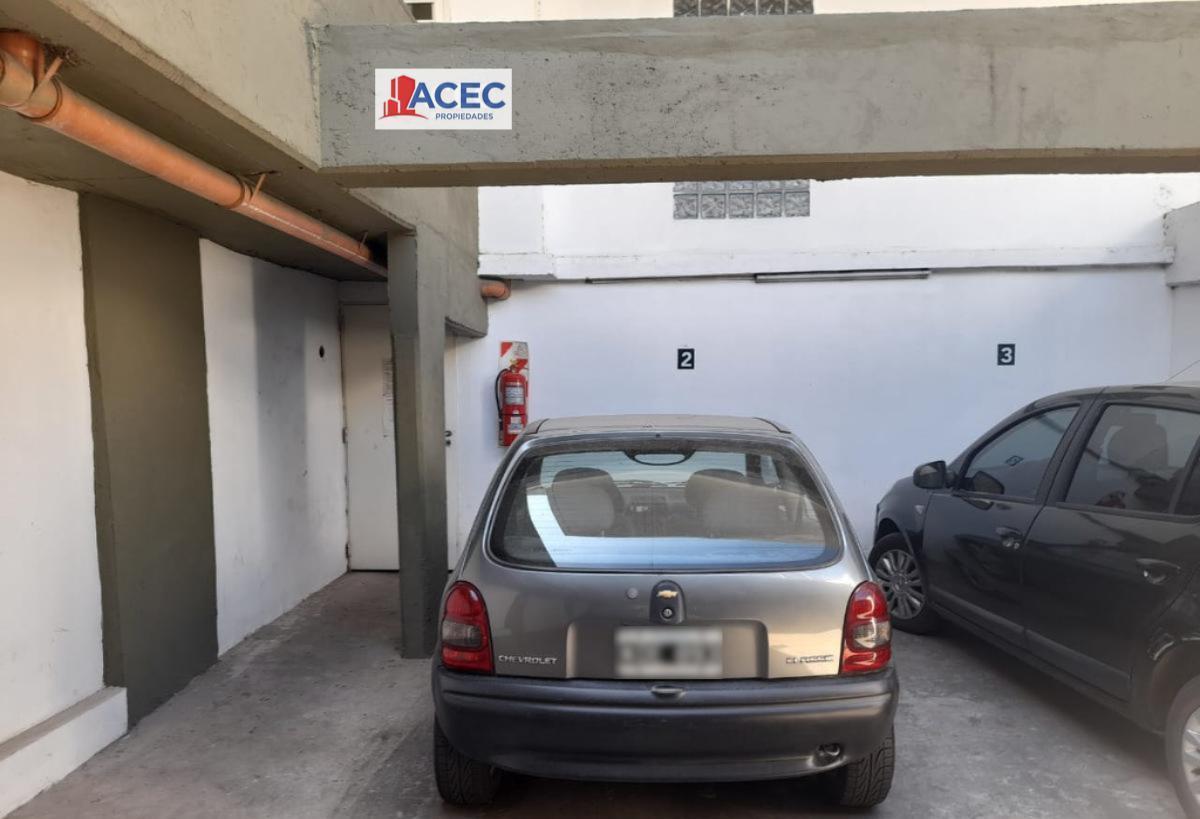 Venta - Cochera - España y Hospitales