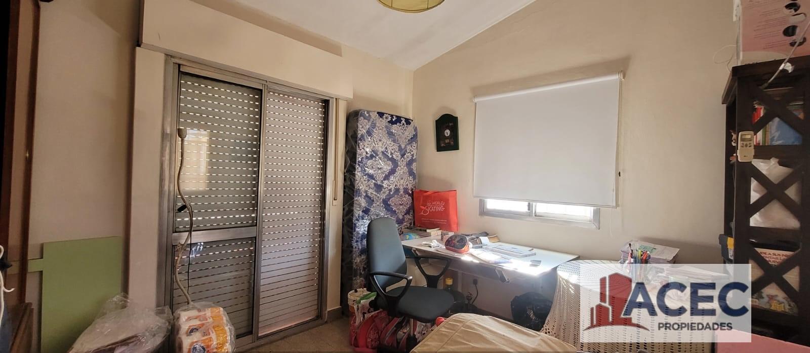 Venta - Casa 2 Dormitorios - Barrio Las Heras