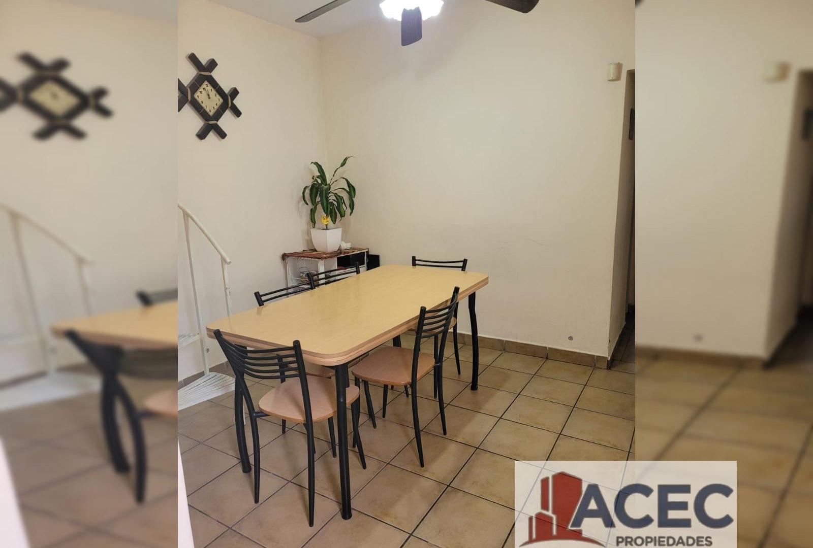 Venta - Casa 2 Dormitorios - Barrio Las Heras