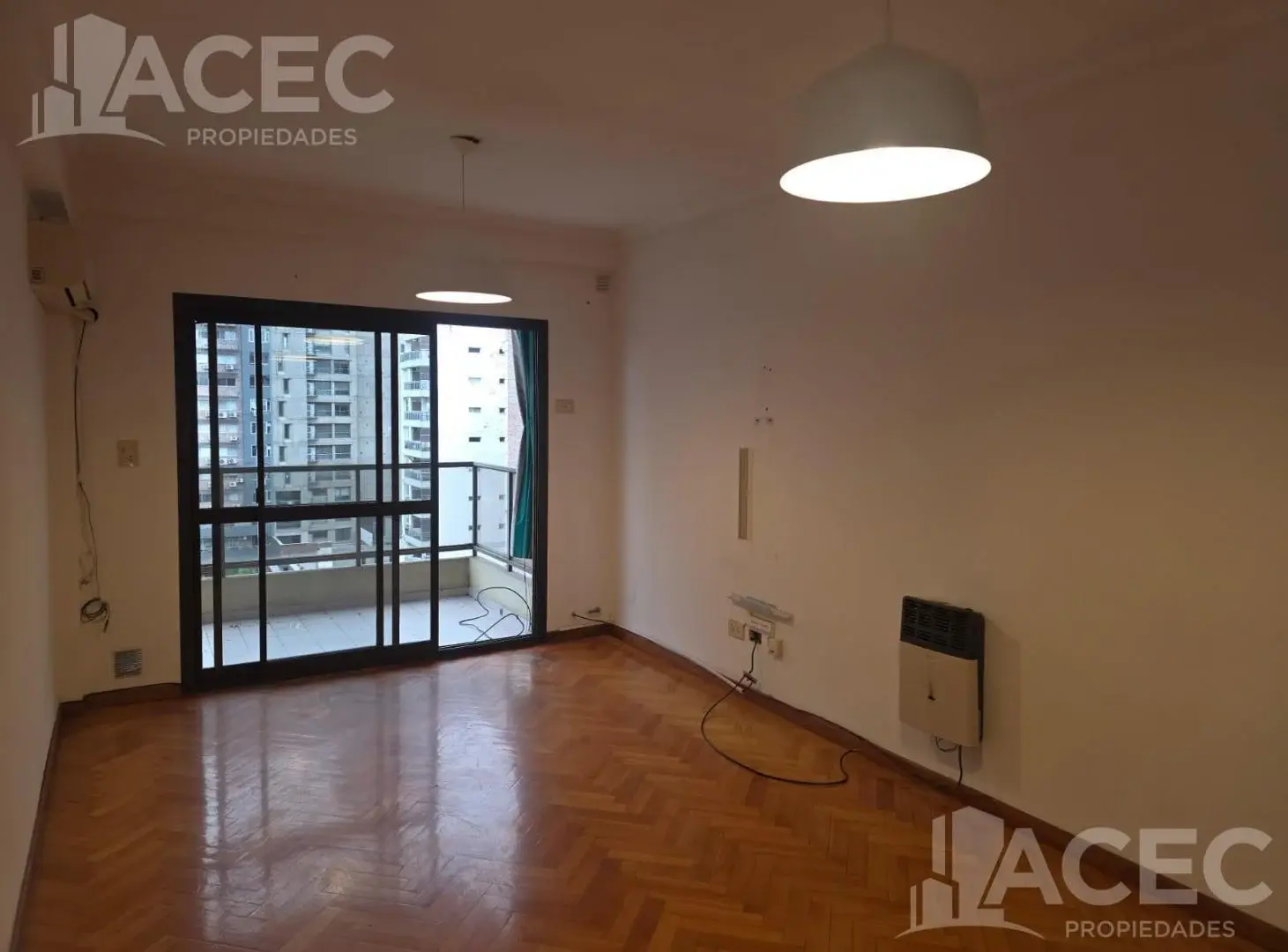 Alquiler - Departamento - Pichincha 3