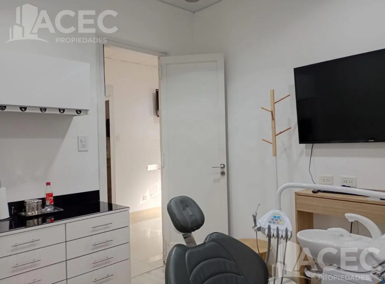 Venta- Departamento uso profesional/consultorios - zona Centro 5