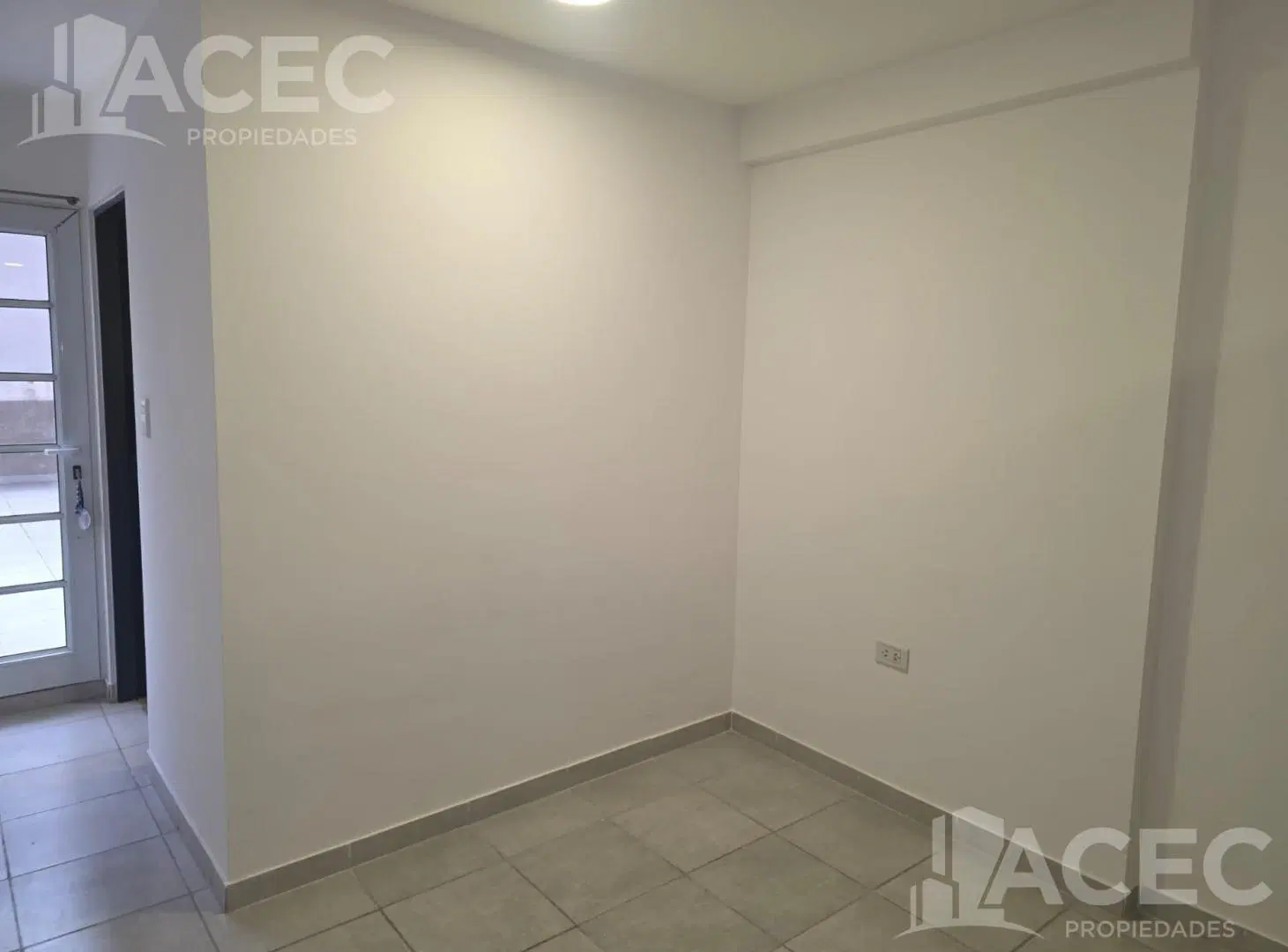 Alquiler- Departamento - Pichincha 4
