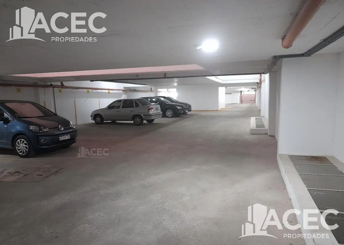 Alquiler - Cochera - Barrio Martin 5