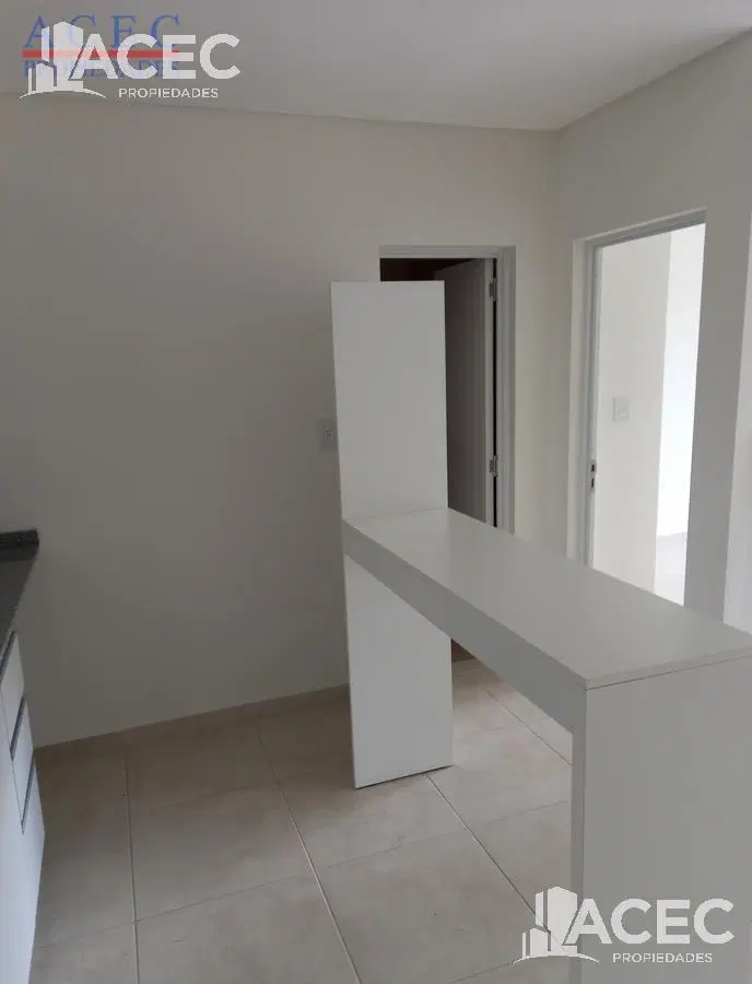 Alquiler - Departamento - Echesortu 4