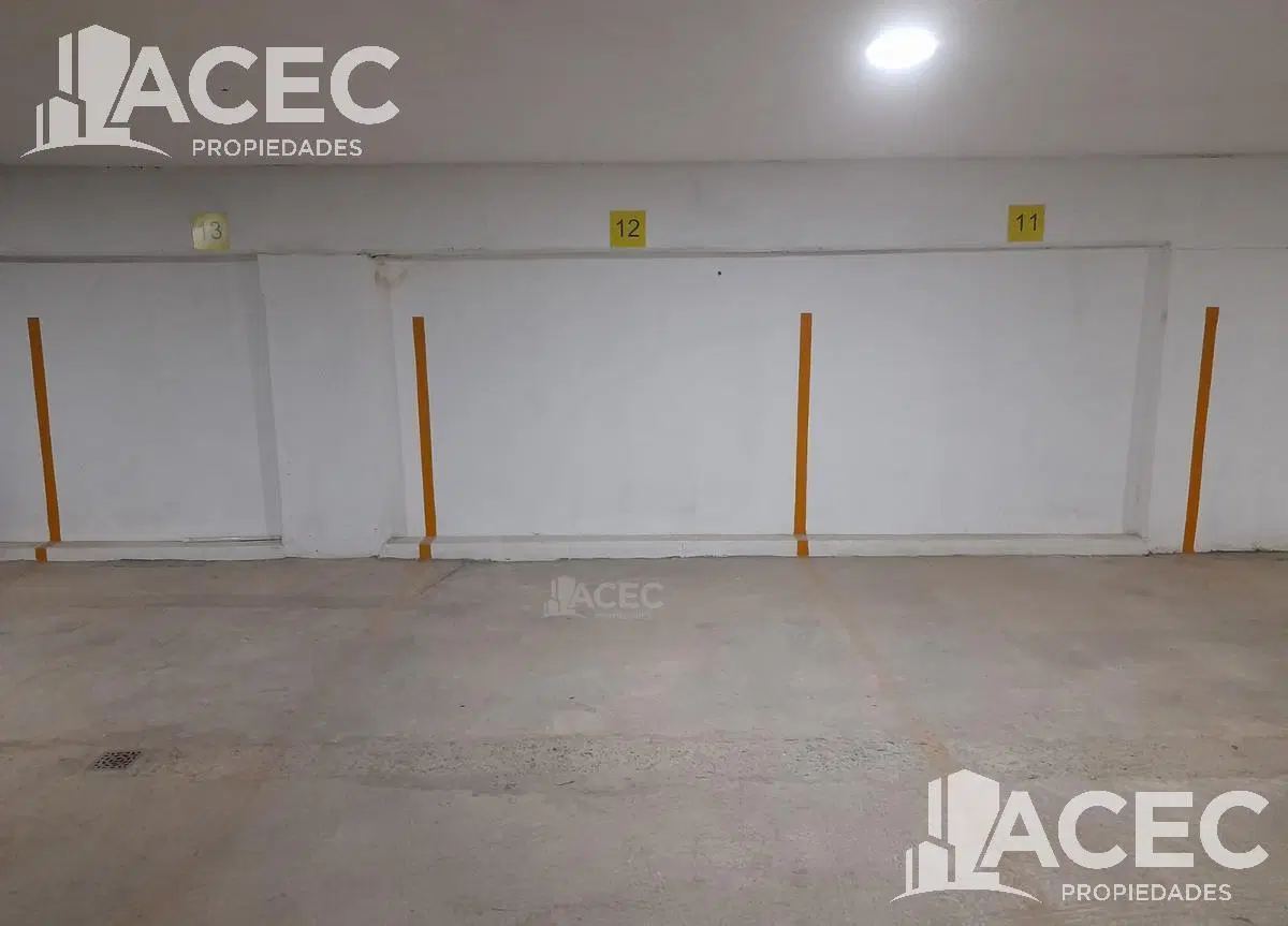 Alquiler - Cochera - Barrio Martin 1