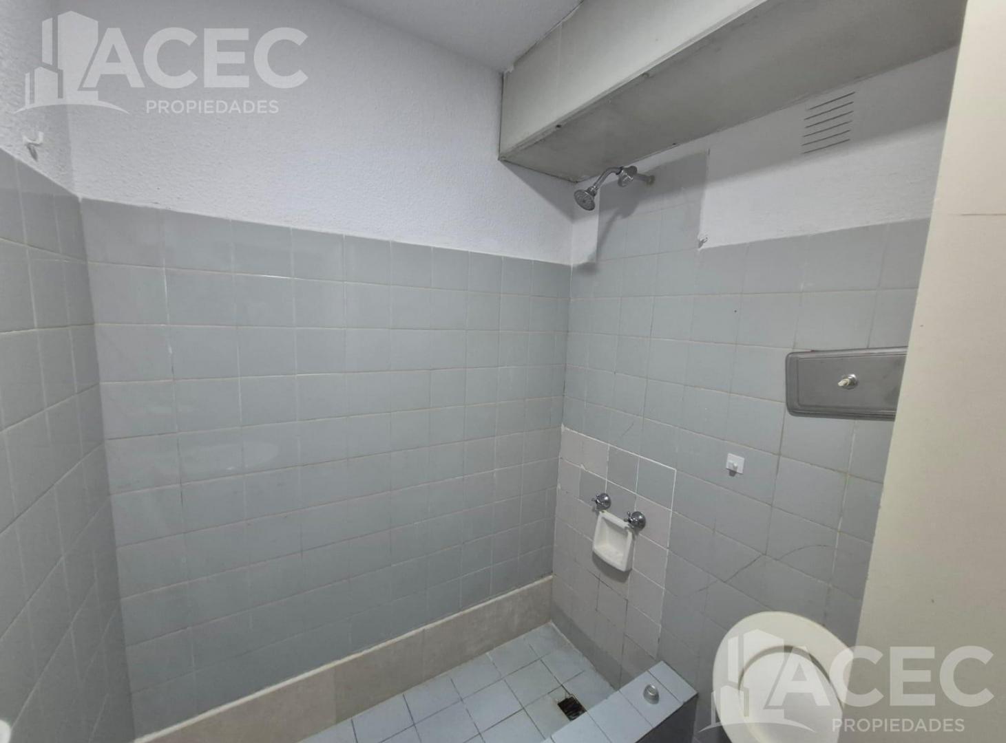 Foto de Alquiler -Departamento dos dormitorios - barrio España y Hospitales, imagen 5