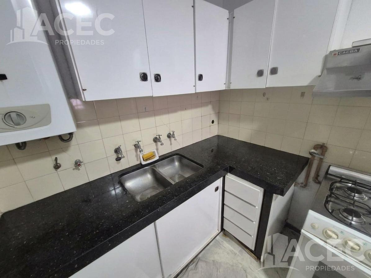 Foto de Alquiler -Departamento dos dormitorios - barrio España y Hospitales, imagen 2