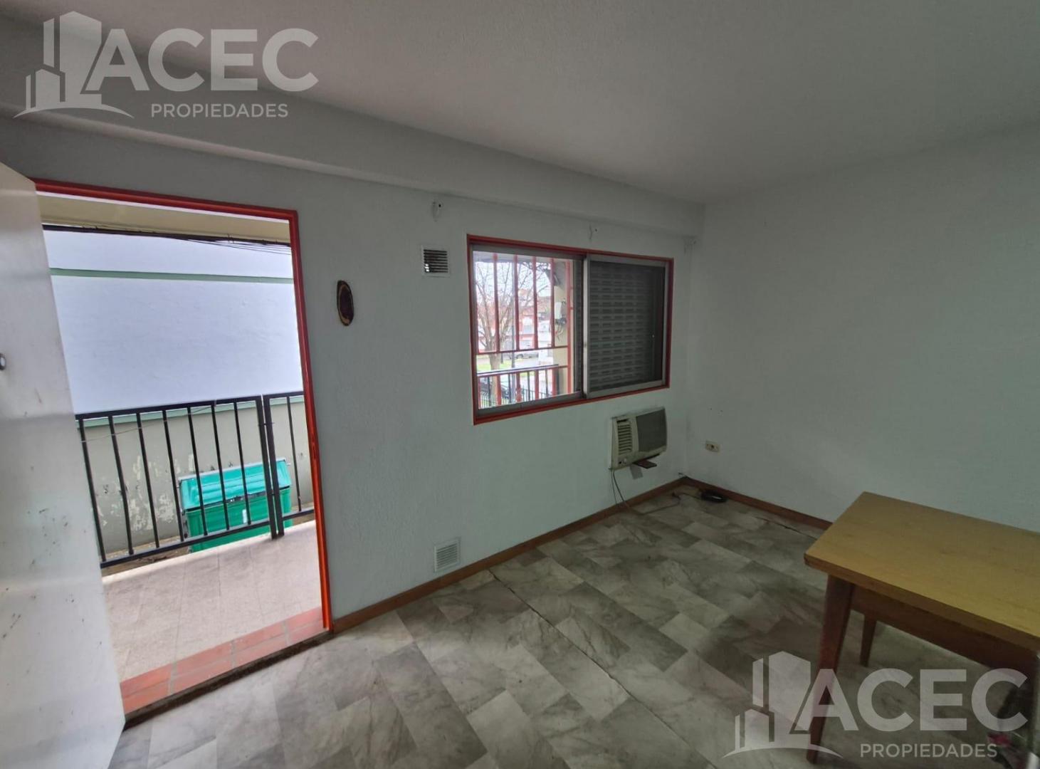 Foto de Alquiler -Departamento dos dormitorios - barrio España y Hospitales, imagen 3
