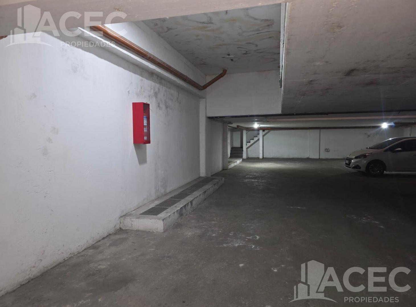 Foto de Alquiler - Cochera - Barrio Martin, imagen 1