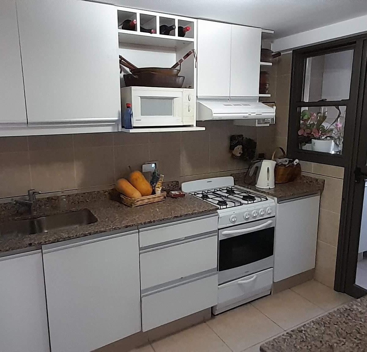 Departamento 2 Dorm., Cochera en Bombal Sur Sobre Roque Saenz Peña 5